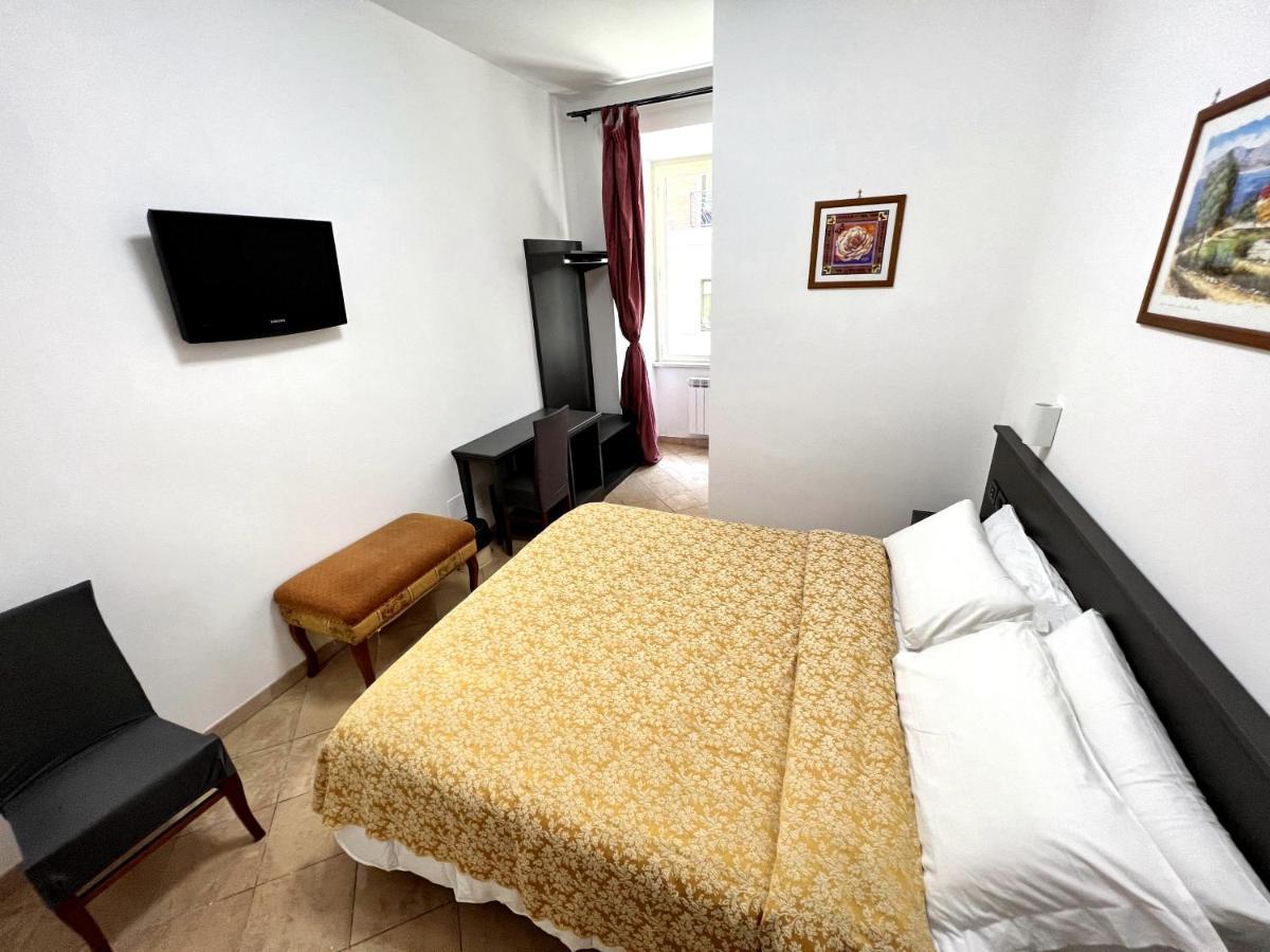 רומא Hotel Domus Termini מראה חיצוני תמונה