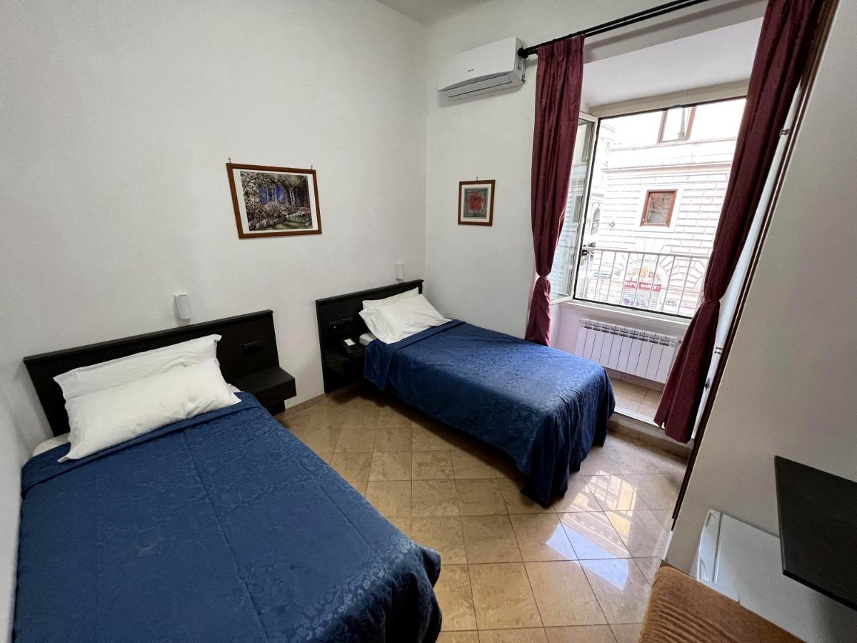 רומא Hotel Domus Termini מראה חיצוני תמונה