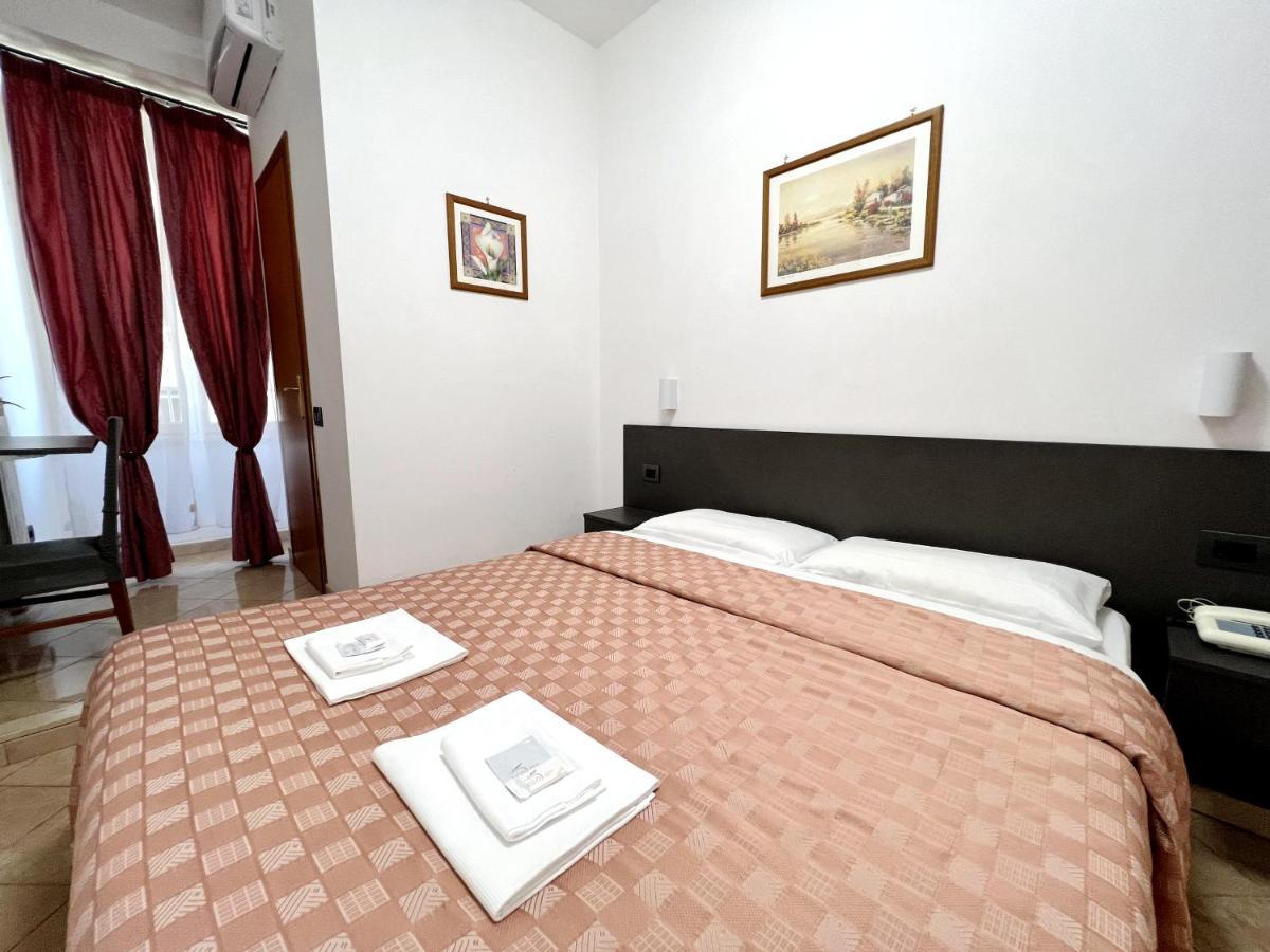 רומא Hotel Domus Termini מראה חיצוני תמונה