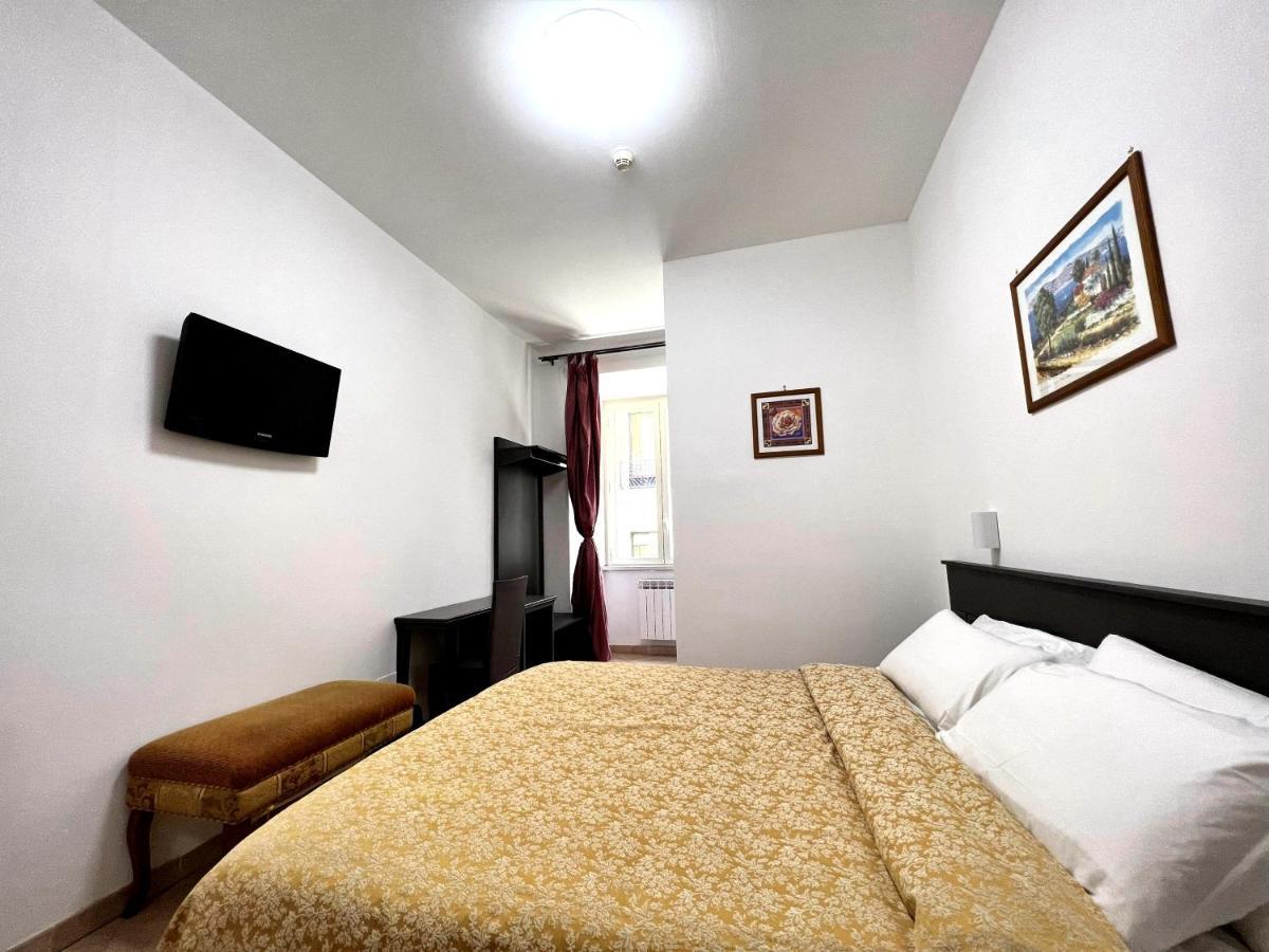 רומא Hotel Domus Termini מראה חיצוני תמונה