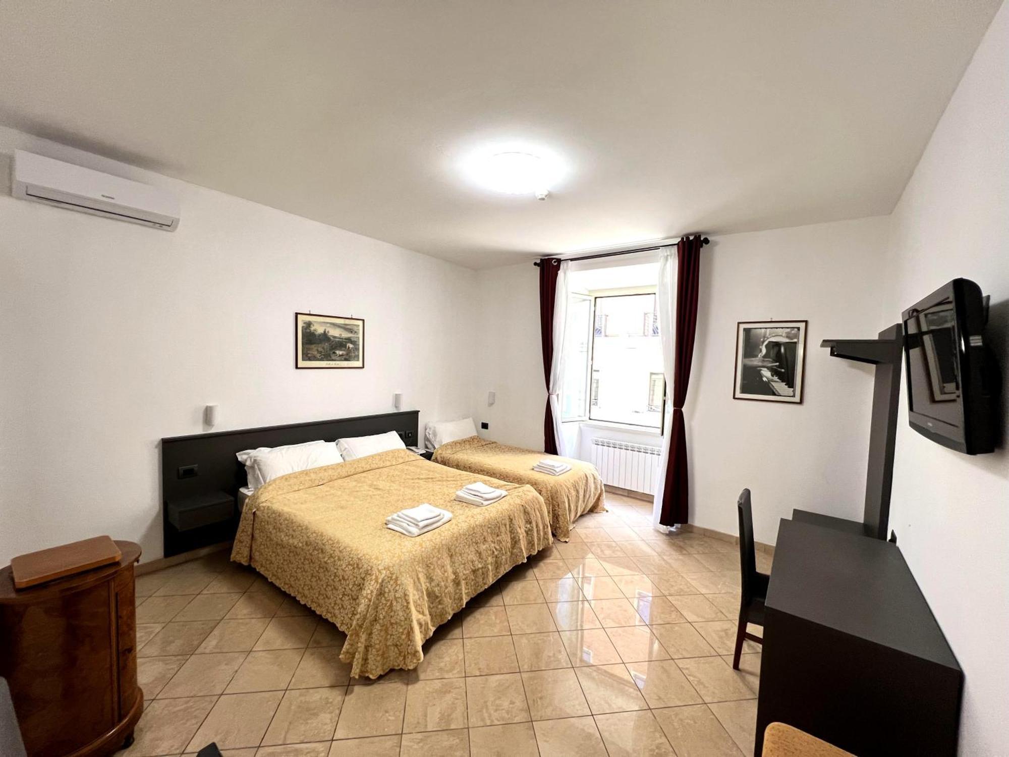 רומא Hotel Domus Termini מראה חיצוני תמונה