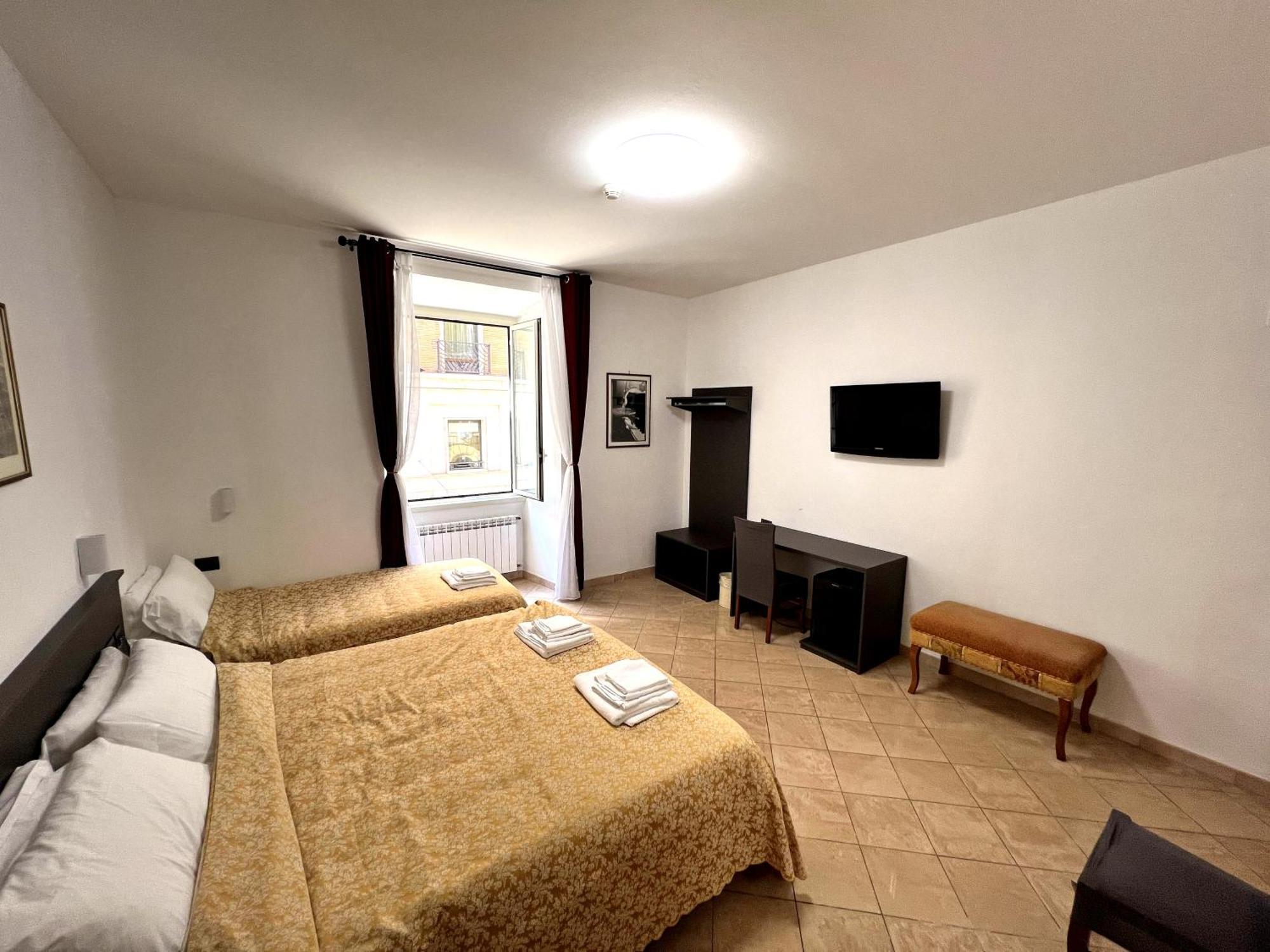 רומא Hotel Domus Termini מראה חיצוני תמונה